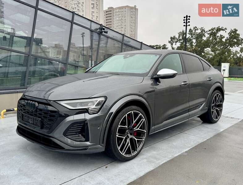 Audi SQ8 Sportback e-tron