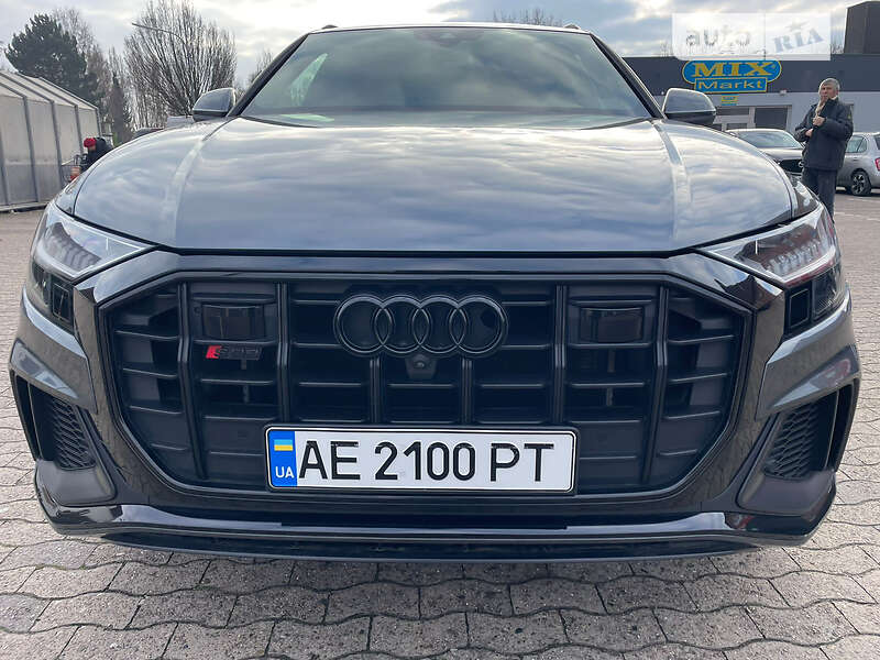 Легковые Audi SQ8