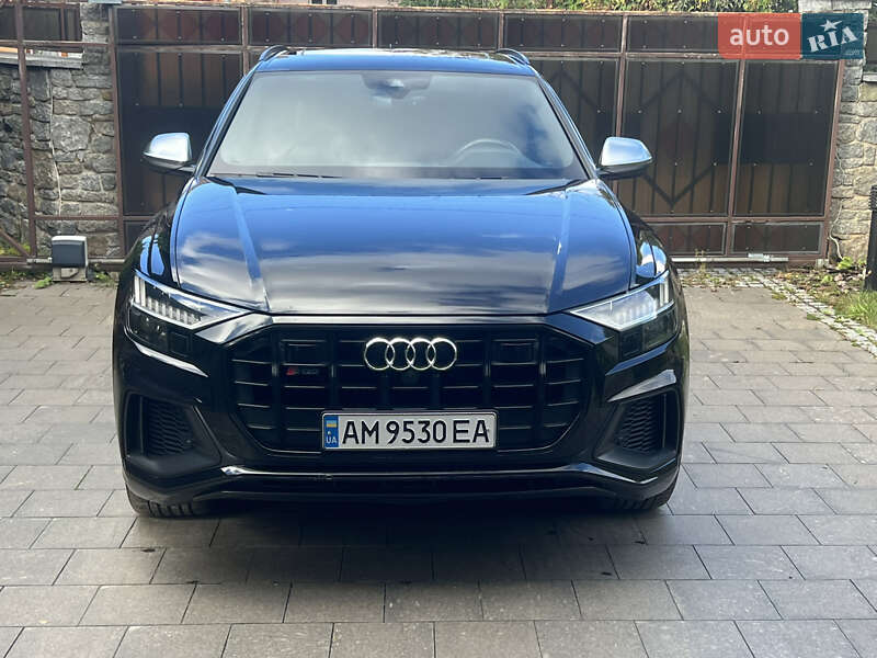 Audi SQ8