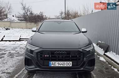 Audi SQ8  2020