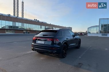 Audi SQ8  2024