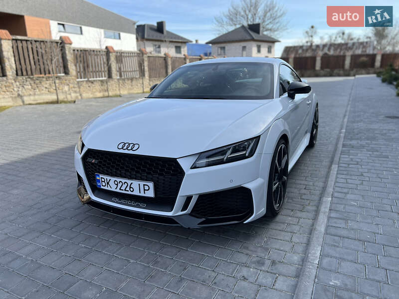 Audi TT RS