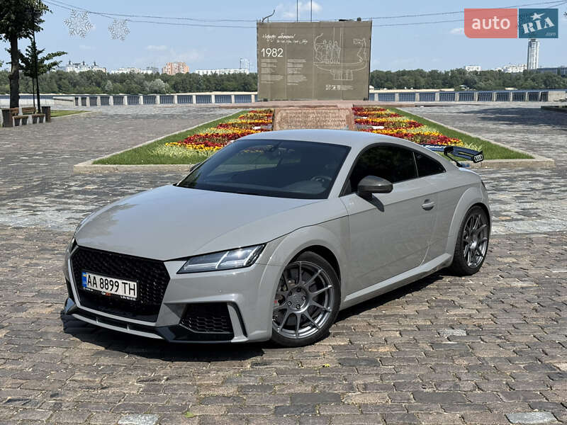 Audi TT RS