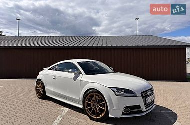 Audi TT S  2012
