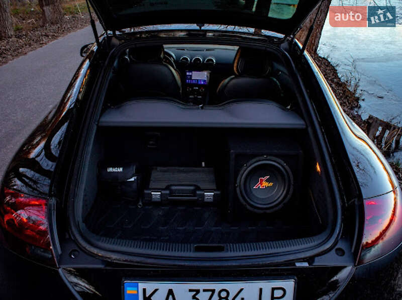 Купе Audi TT 2011 в Вышгороде фото 13 Купе Audi TT 2011 в Вышгороде