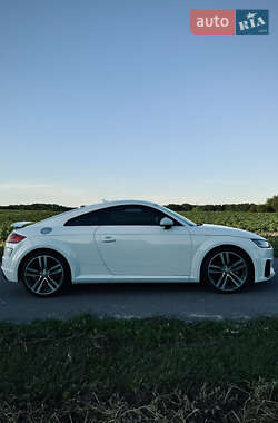 Audi TT  2016