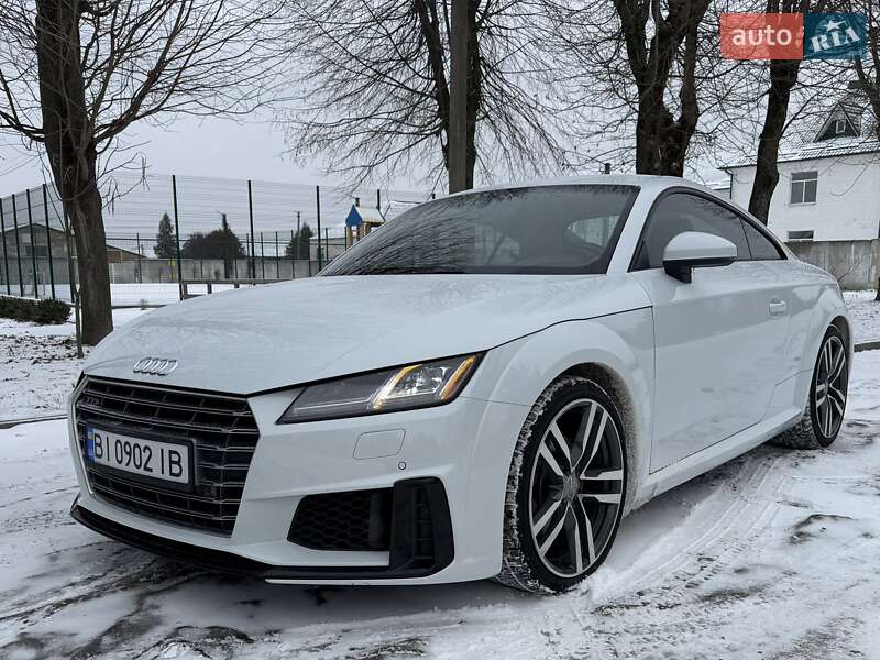 Купе Audi TT