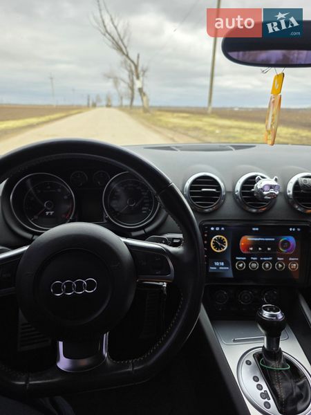 Купе Audi TT 2010 в Дніпрі фото 21 Купе Audi TT 2010 в Дніпрі