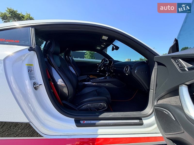 Купе Audi TT 2018 в Києві
