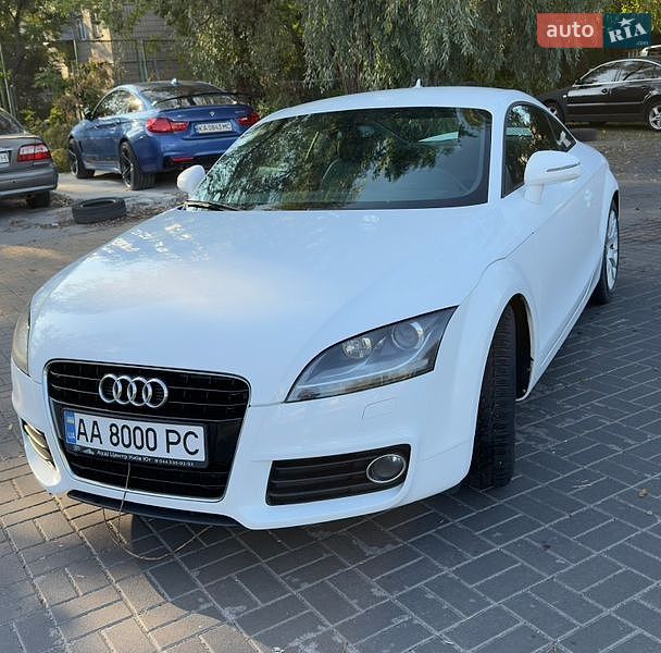 Audi TT 2011 Audi TT 2011