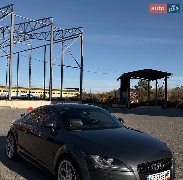 Купе Audi TT 2010 в Львове