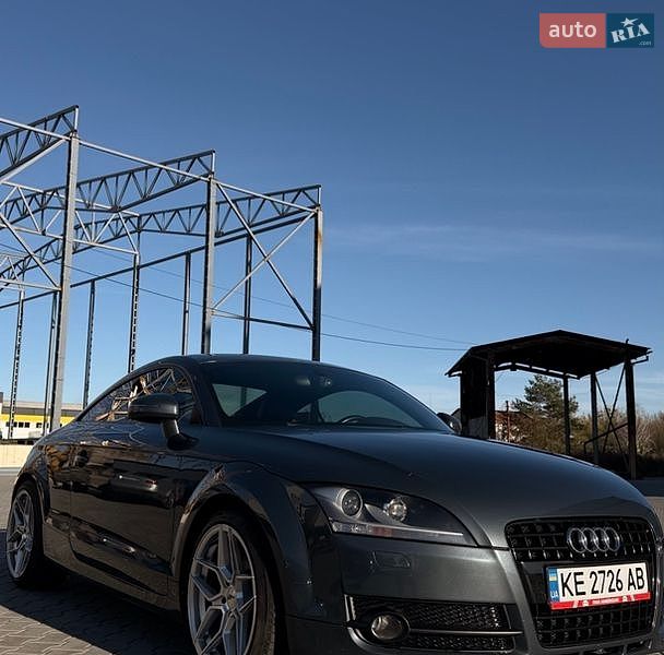 Купе Audi TT 2010 в Львове