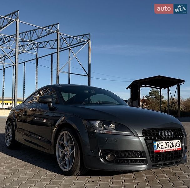 Купе Audi TT 2010 в Львове