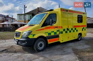 Характеристики Mercedes-Benz Sprinter Автомобіль швидкої допомоги