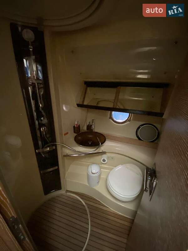 Моторна яхта Azimut Flybridge-Range 2011 в Києві