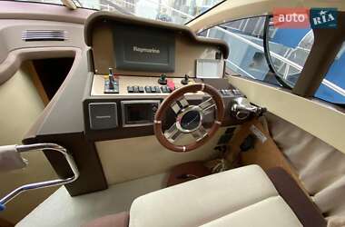 Моторна яхта Azimut Flybridge-Range 2011 в Києві