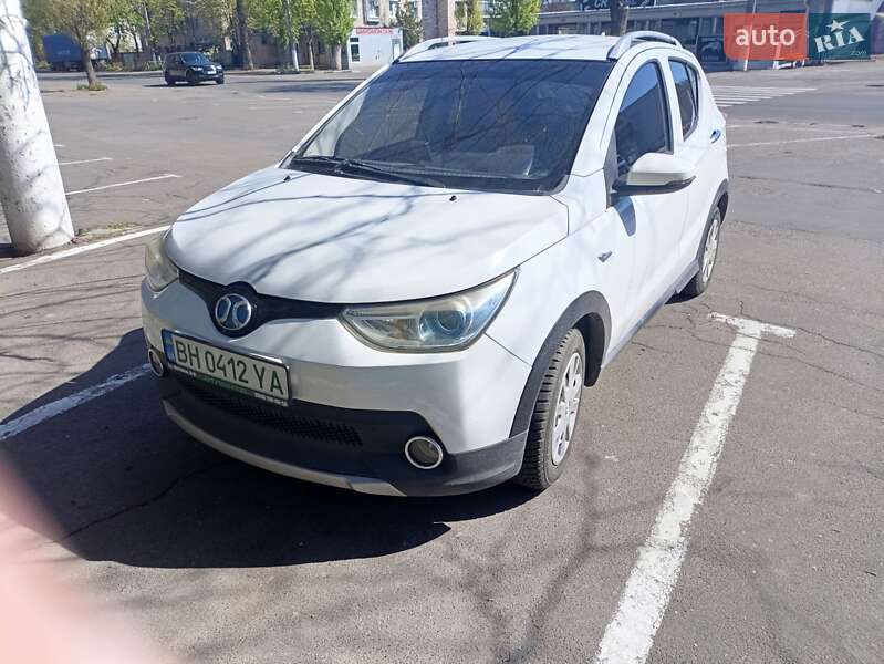 BAIC EC200