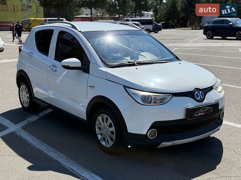 BAIC EC200