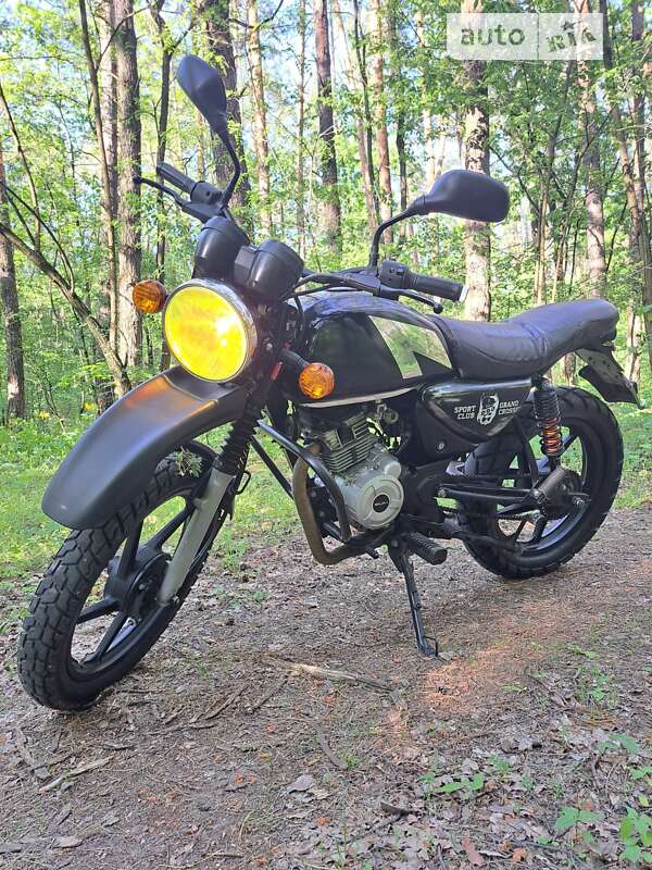 Мотоцикл Кастом Bajaj Boxer X150