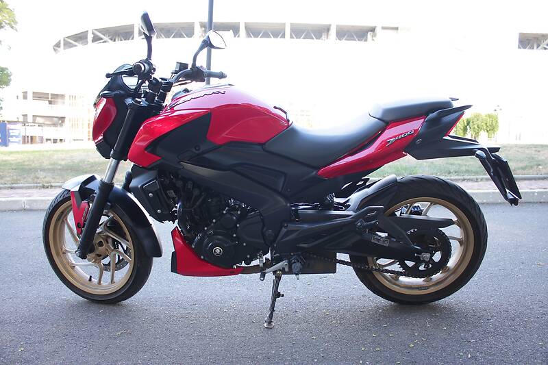 Bajaj Dominar 400