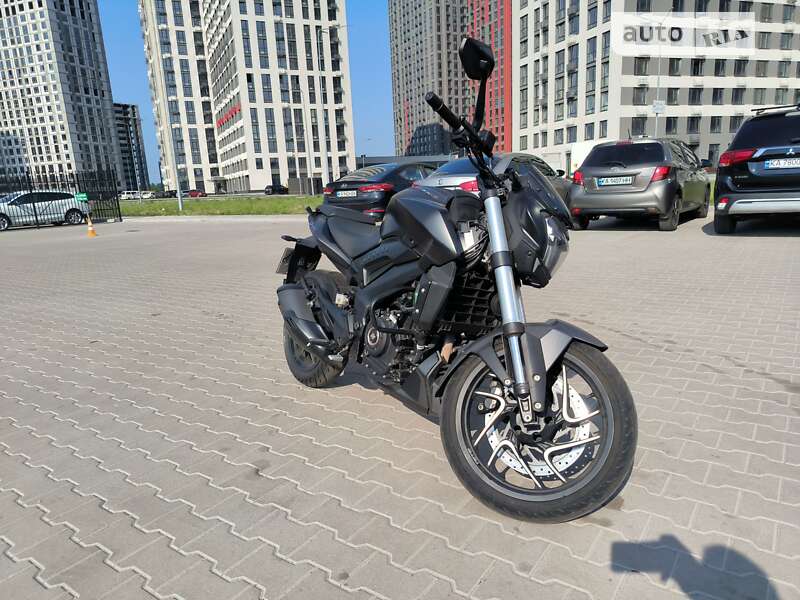 Bajaj Dominar 400