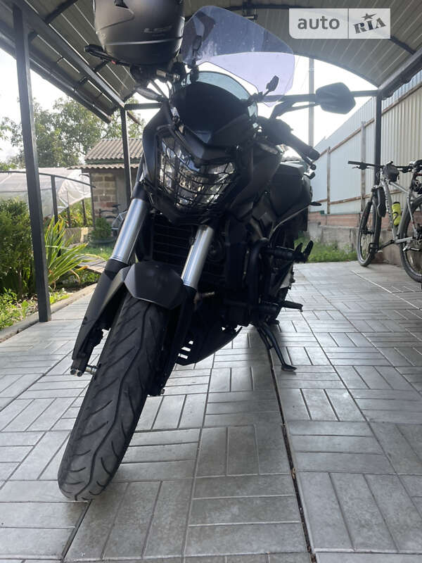Мотоцикл Многоцелевой (All-round) Bajaj Dominar 400