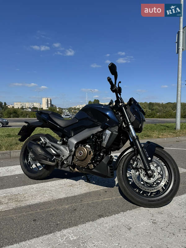 Мотоцикл Багатоцільовий (All-round) Bajaj Dominar 400