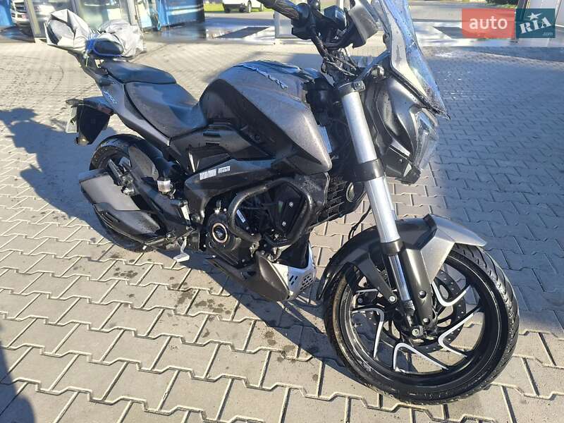 Грузовые мотороллеры, мотоциклы, скутеры, мопеды Bajaj Dominar 400