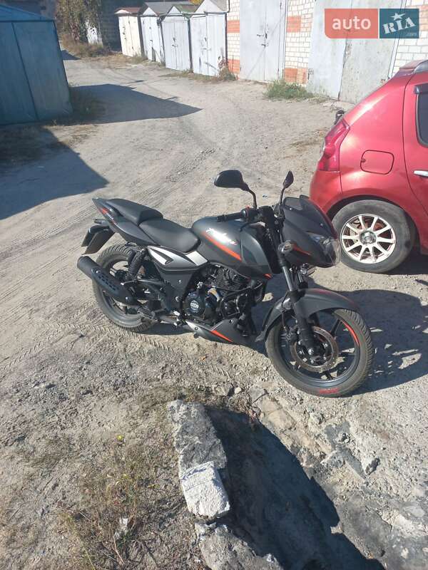 Грузовые мотороллеры, мотоциклы, скутеры, мопеды Bajaj Pulsar 180