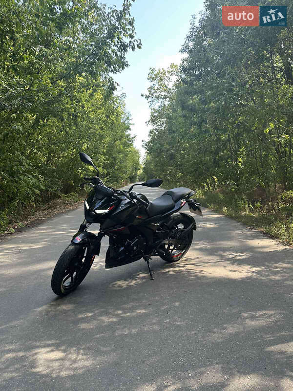 Bajaj Pulsar N250