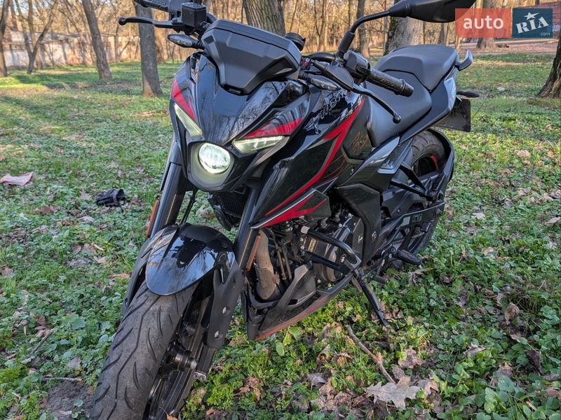 Bajaj Pulsar N250