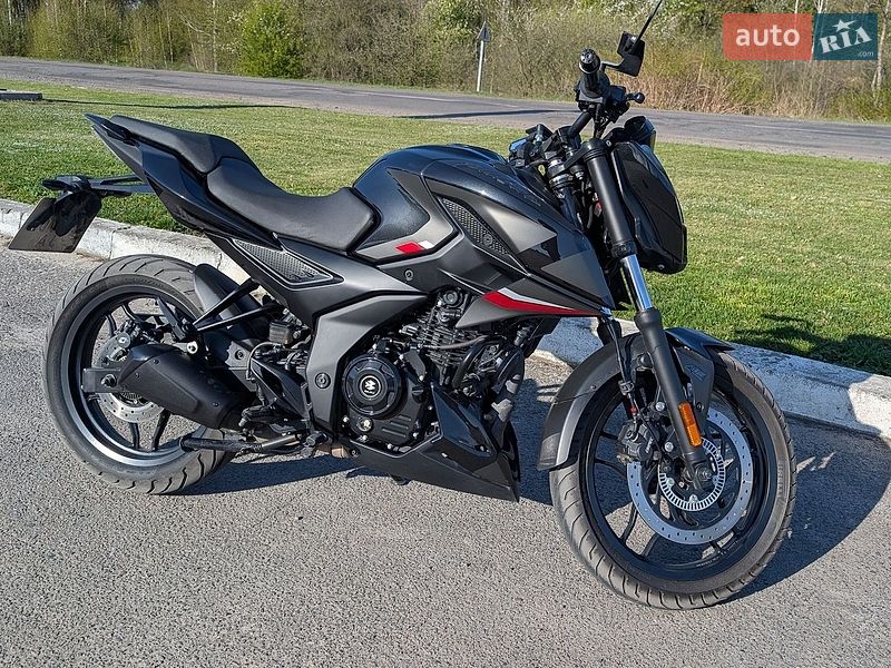 Bajaj Pulsar N250