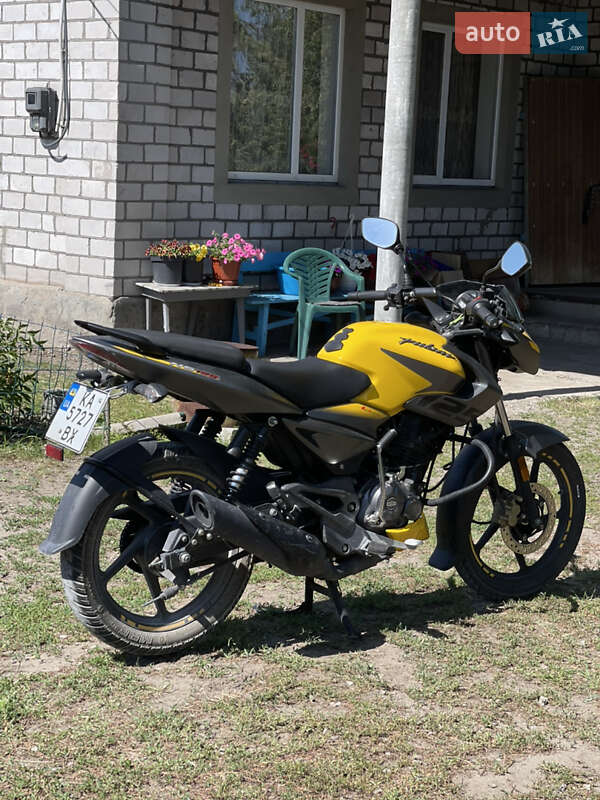 Мото Bajaj Pulsar NS125