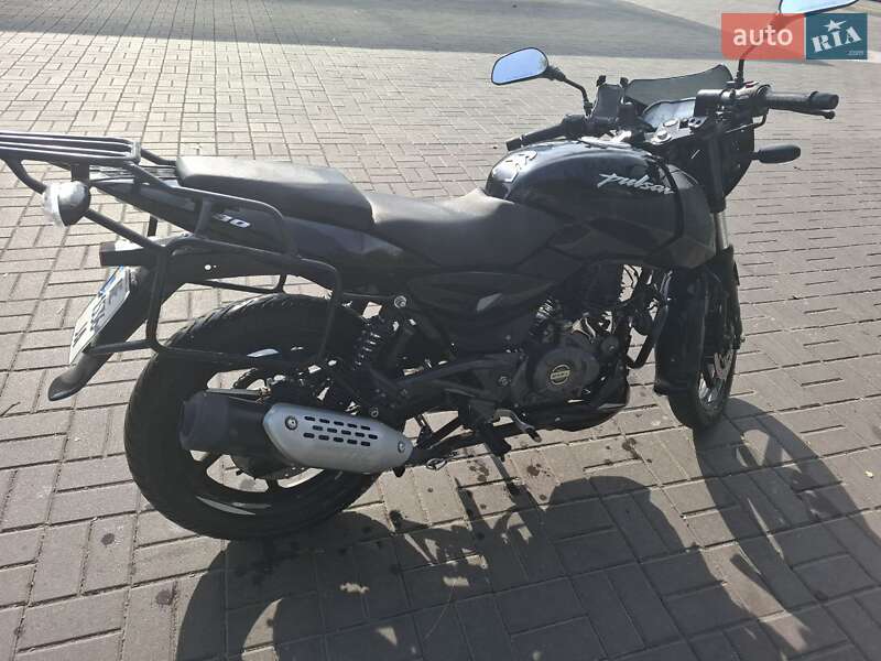 Мотоцикл Классик Bajaj Pulsar