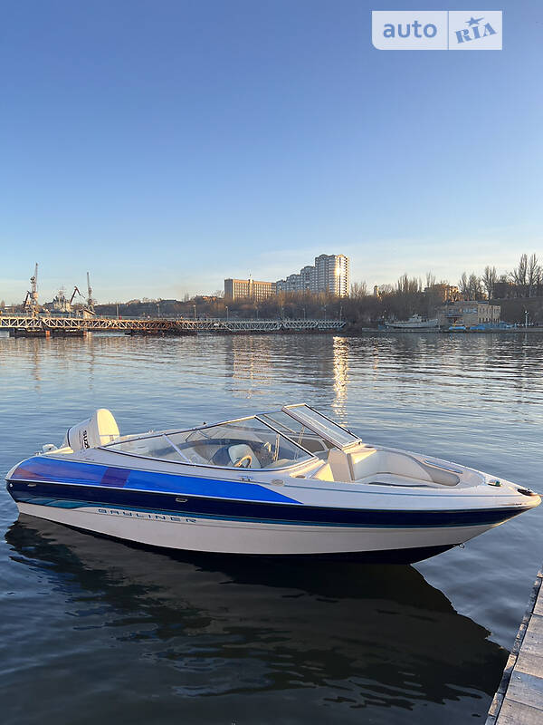 Катер Bayliner 180