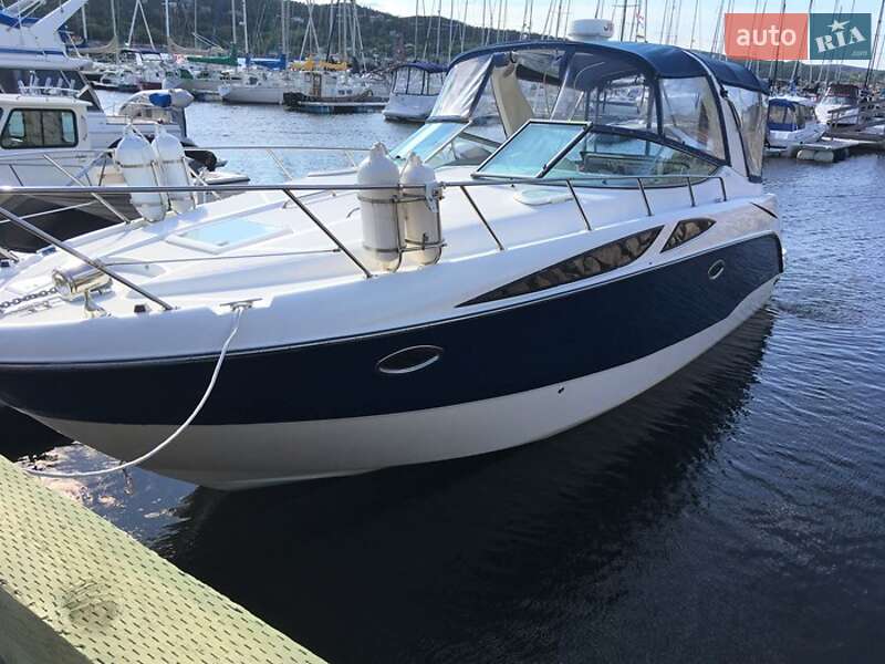 Bayliner 320