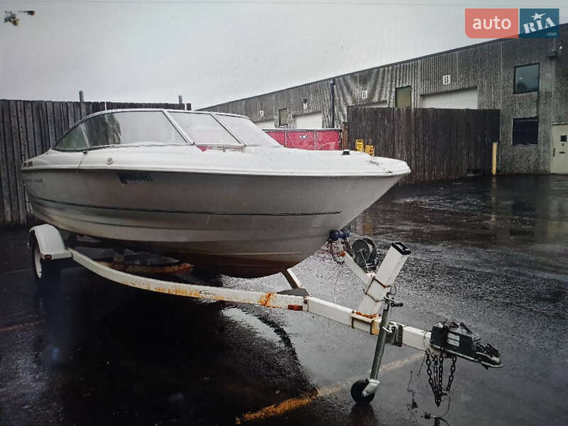 Bayliner Capri