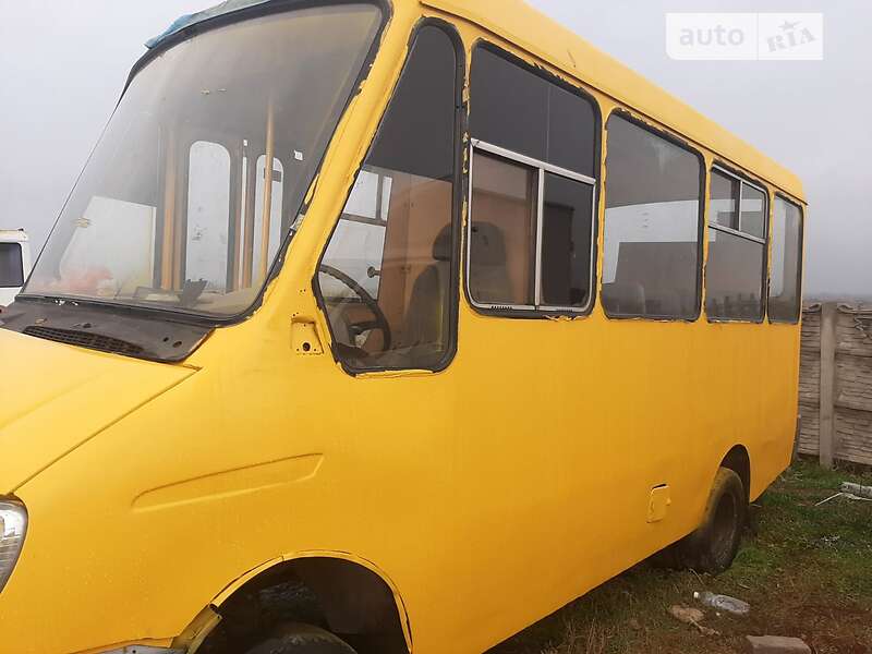 Городской автобус БАЗ 2215