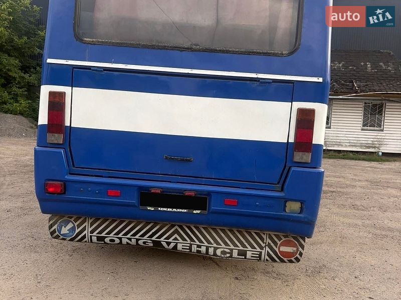 Пригородный автобус БАЗ БАЗ 2006 в Львове