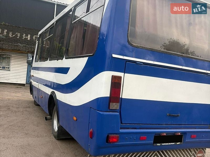 Пригородный автобус БАЗ БАЗ 2006 в Львове