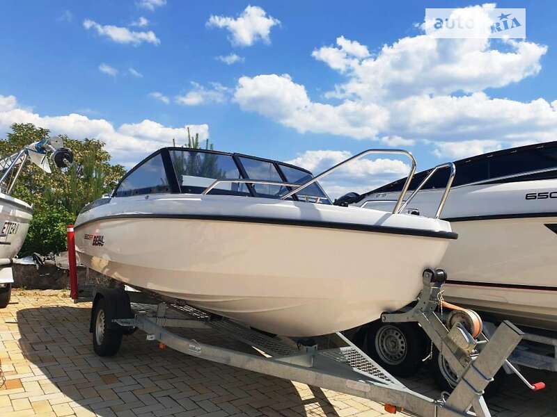 Bella 550