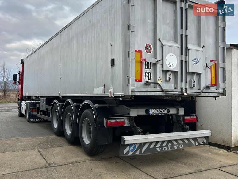 Зерновоз - полуприцеп Benalu Bencere