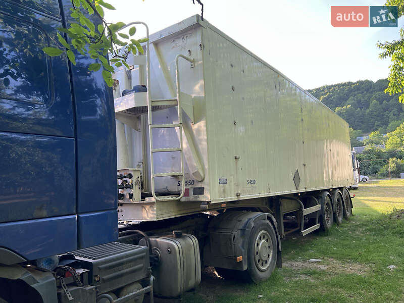 Зерновоз - полуприцеп Benalu C34CMS01