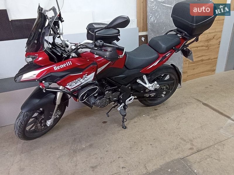 Benelli 251S