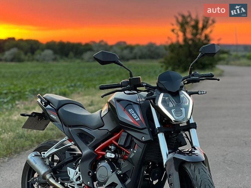 Грузовые мотороллеры, мотоциклы, скутеры, мопеды Benelli 251S 2020 в Александрие фото Грузовые мотороллеры, мотоциклы, скутеры, мопеды Benelli 251S 2020 в Александрие