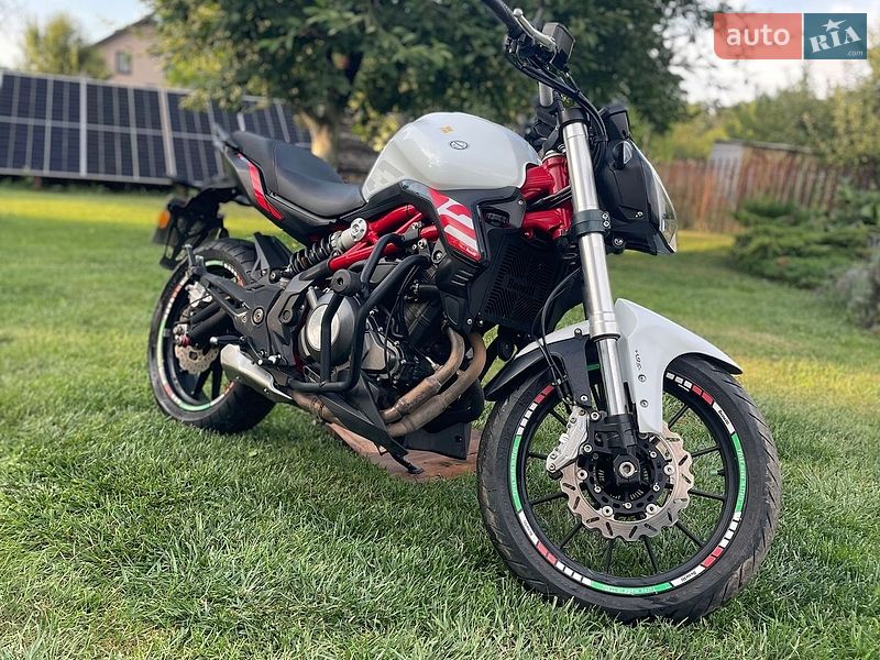 Мотоцикл Без обтекателей (Naked bike) Benelli 302S 2019 в Умани