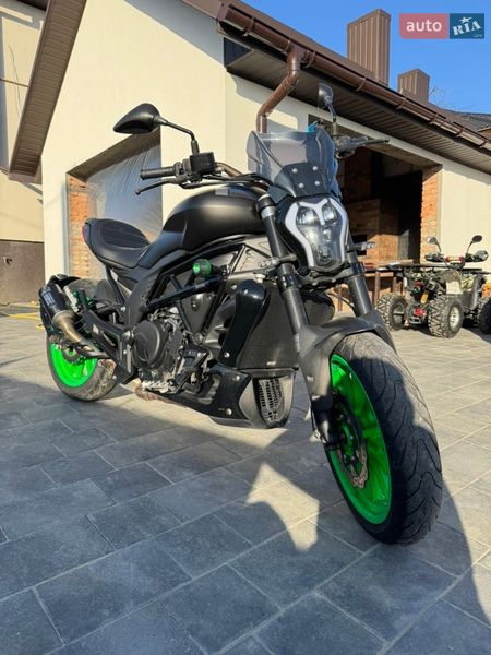 Мото Benelli 502C