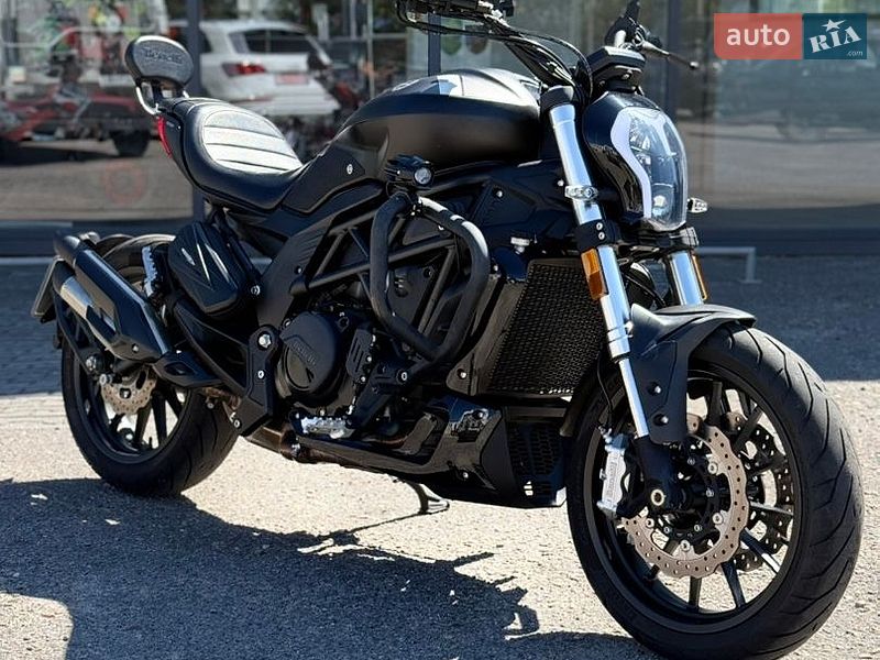 Мото Benelli 502C