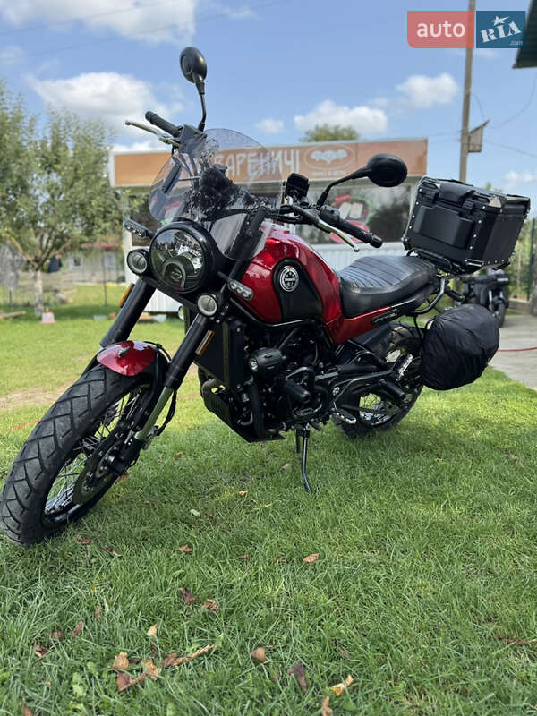 Benelli Leoncino 500