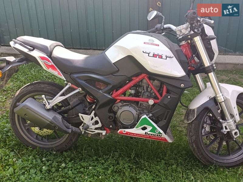 Benelli TNT